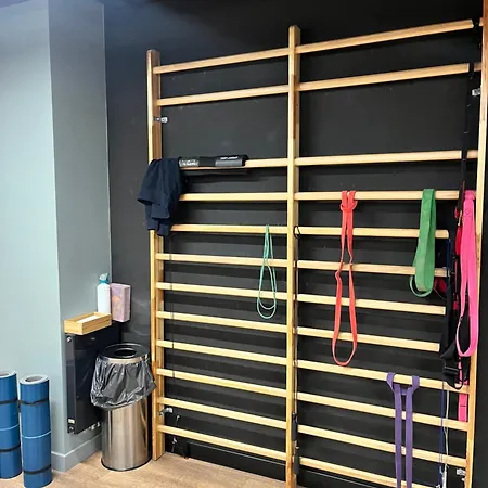 Riverside Industrial - Sauna - Gym -air-conditioning-spa-fitness Bed & Breakfast