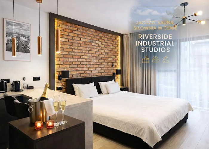Bed & Breakfast Riverside Industrial - Sauna - Gym -air-conditioning-spa-fitness Wroclaw