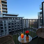 Riverside Industrial - Sauna - Gym -air-conditioning-spa-fitness Bed & Breakfast 4*
