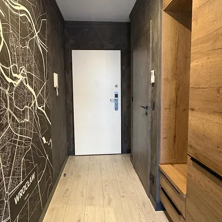 לינה וארוחת בוקר Riverside Industrial - Sauna - Gym -air-conditioning-spa-fitness 4*