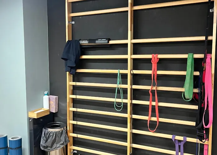 Riverside Industrial - Sauna - Gym -air-conditioning-spa-fitness Bed & Breakfast